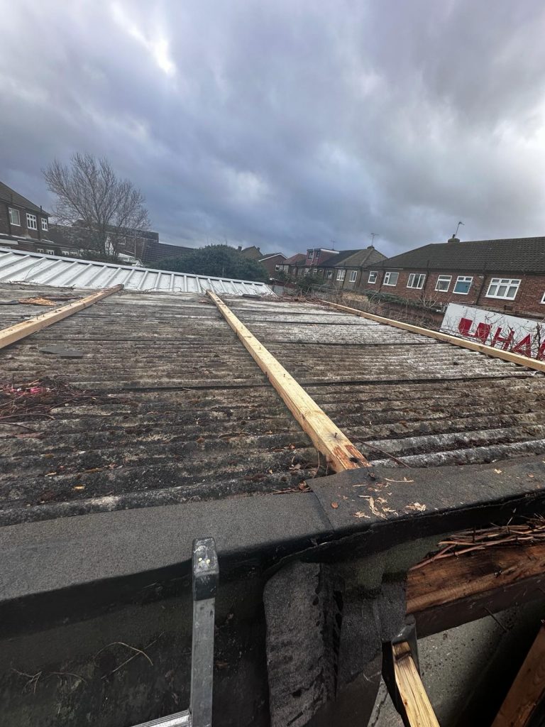Asbestos Removal Essex - Garage Roof